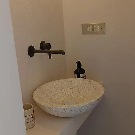 Trullo Biancolatte *