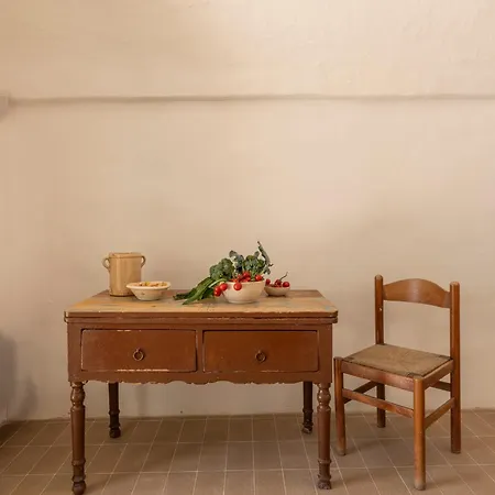 Trullo Biancolatte * سيغلي ميسابيكا